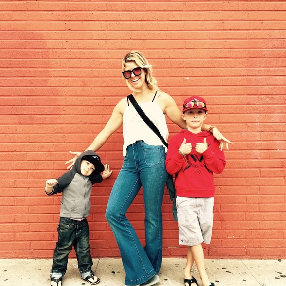 Meet your Posher, Melissa paige - Picture 1 of 1